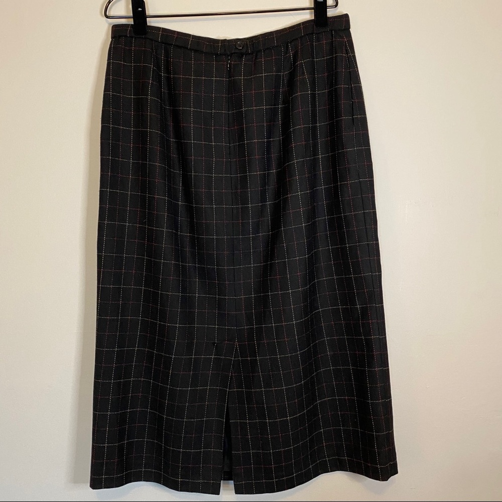 ✨j.g. hook multicolor patterned skirt✨ - Picture 2 of 5